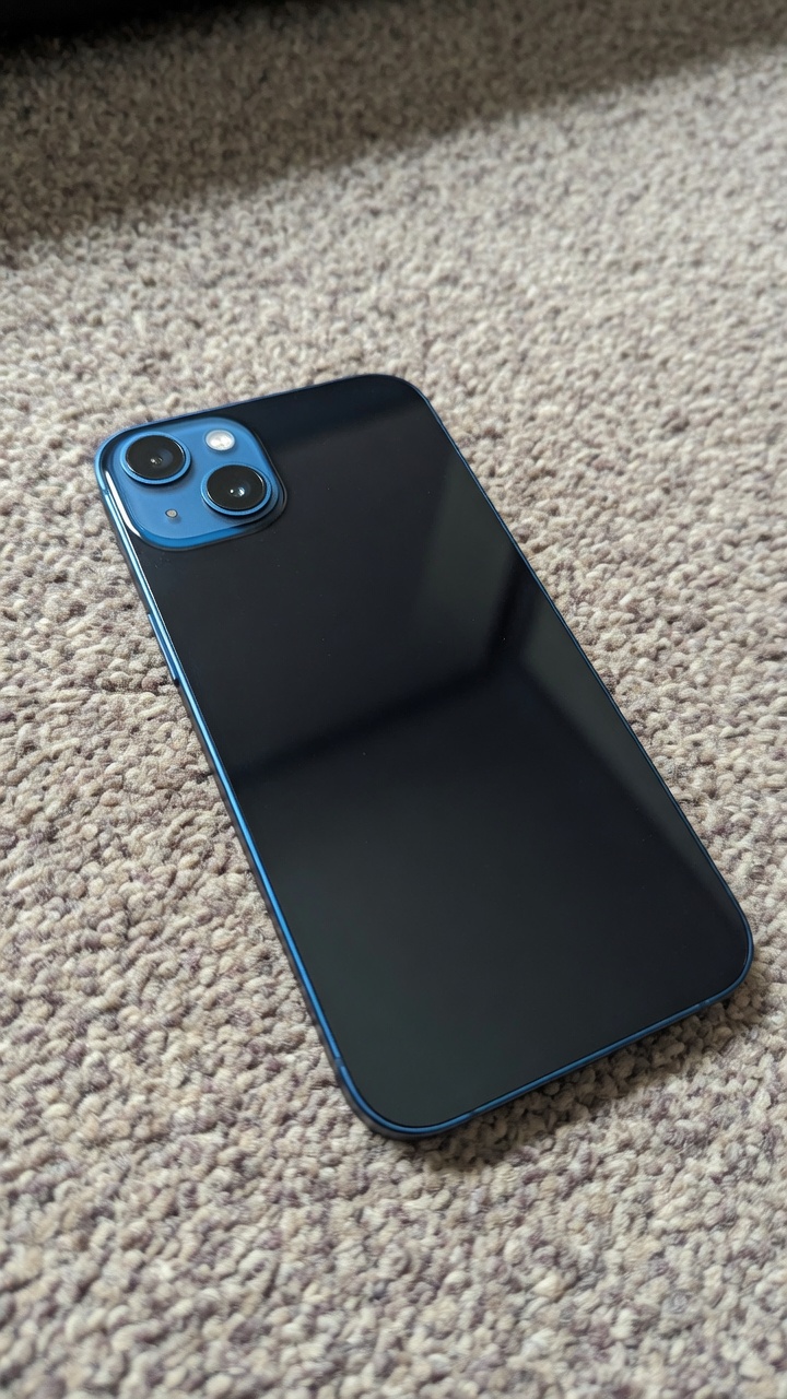 iPhone 13 128GB Blue