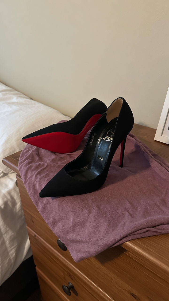 Louboutin So Kate Heels Size 38