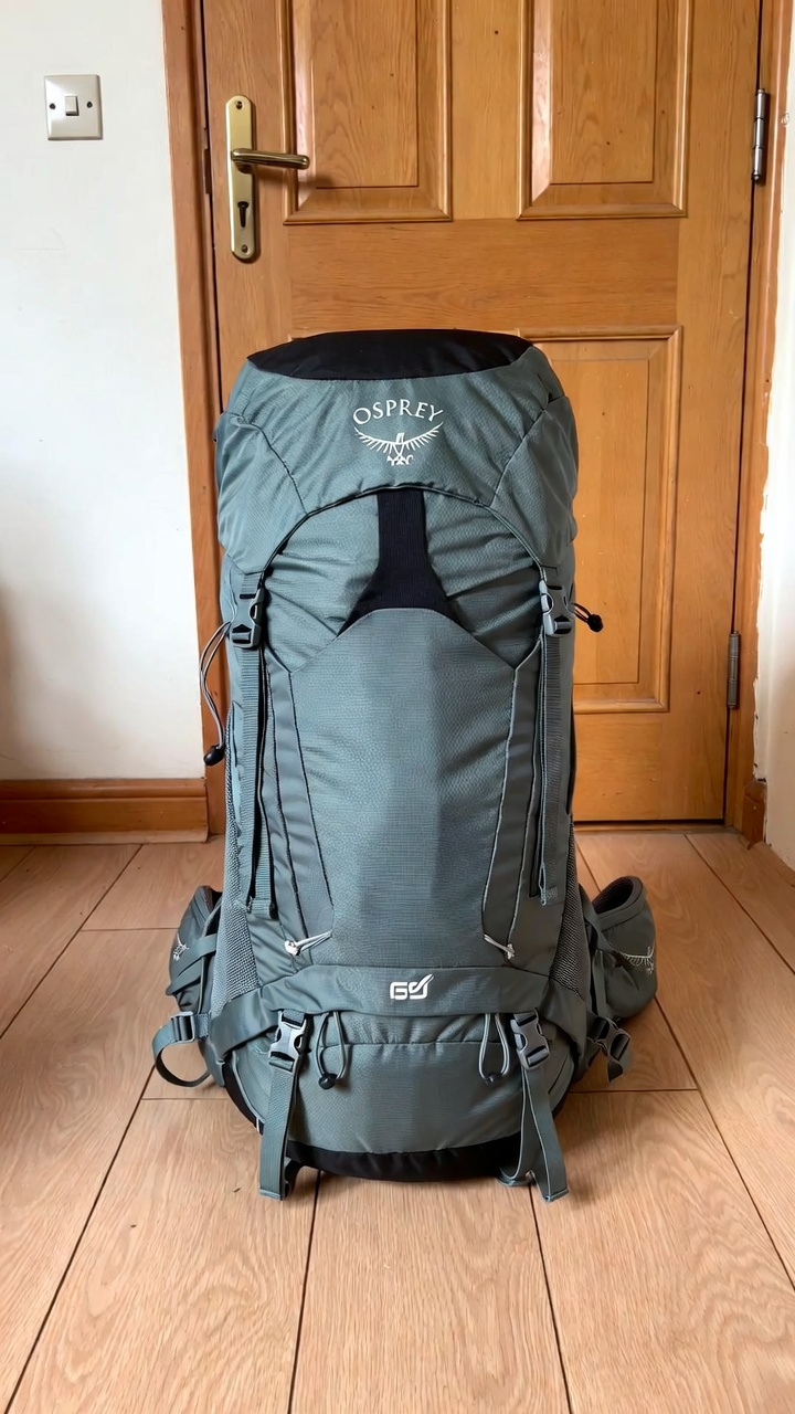 Osprey Atmos AG 65L Backpack (Alt)