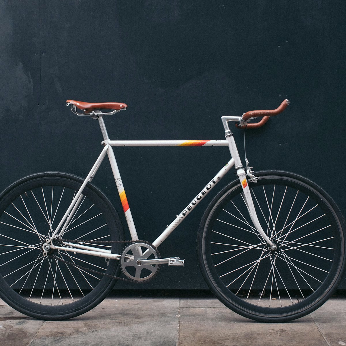 Single-Speed Fixed Gear Bike